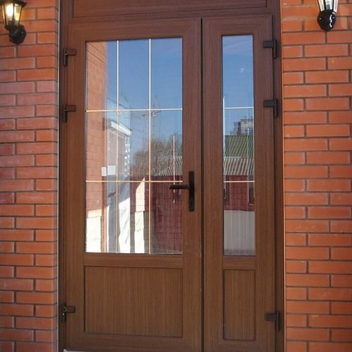 Входные двери REHAU фото